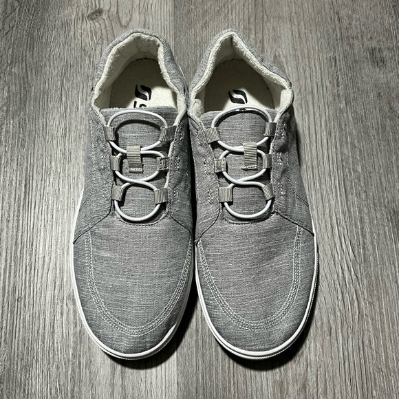 STQ Gray Slip On Shoes - Size Women’s 8.5 - No Box - Picture 2 of 6